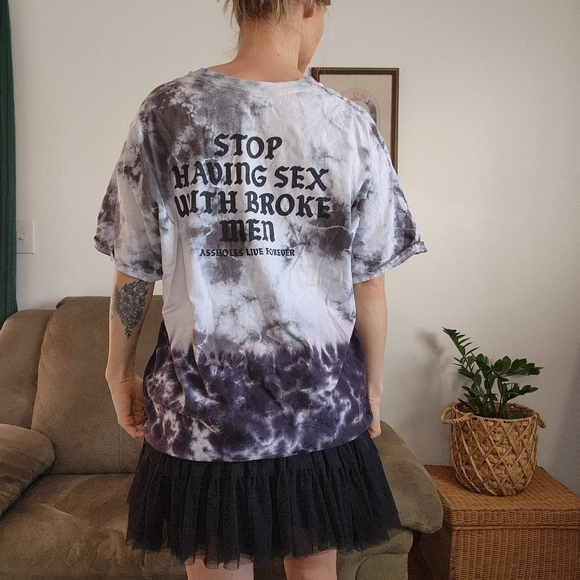 Assholes Live Forever "Stop Having Sex With Broke Men" T-Shirt Size XL - Picture 4 of 5